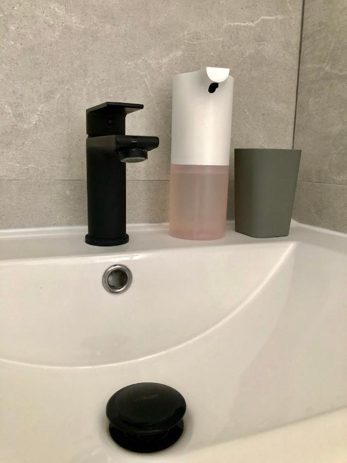 Treba Malo Odmorit - Self Check-in Option, Family Room, Ps4 Pro, Free Parking Apartment Karlovac