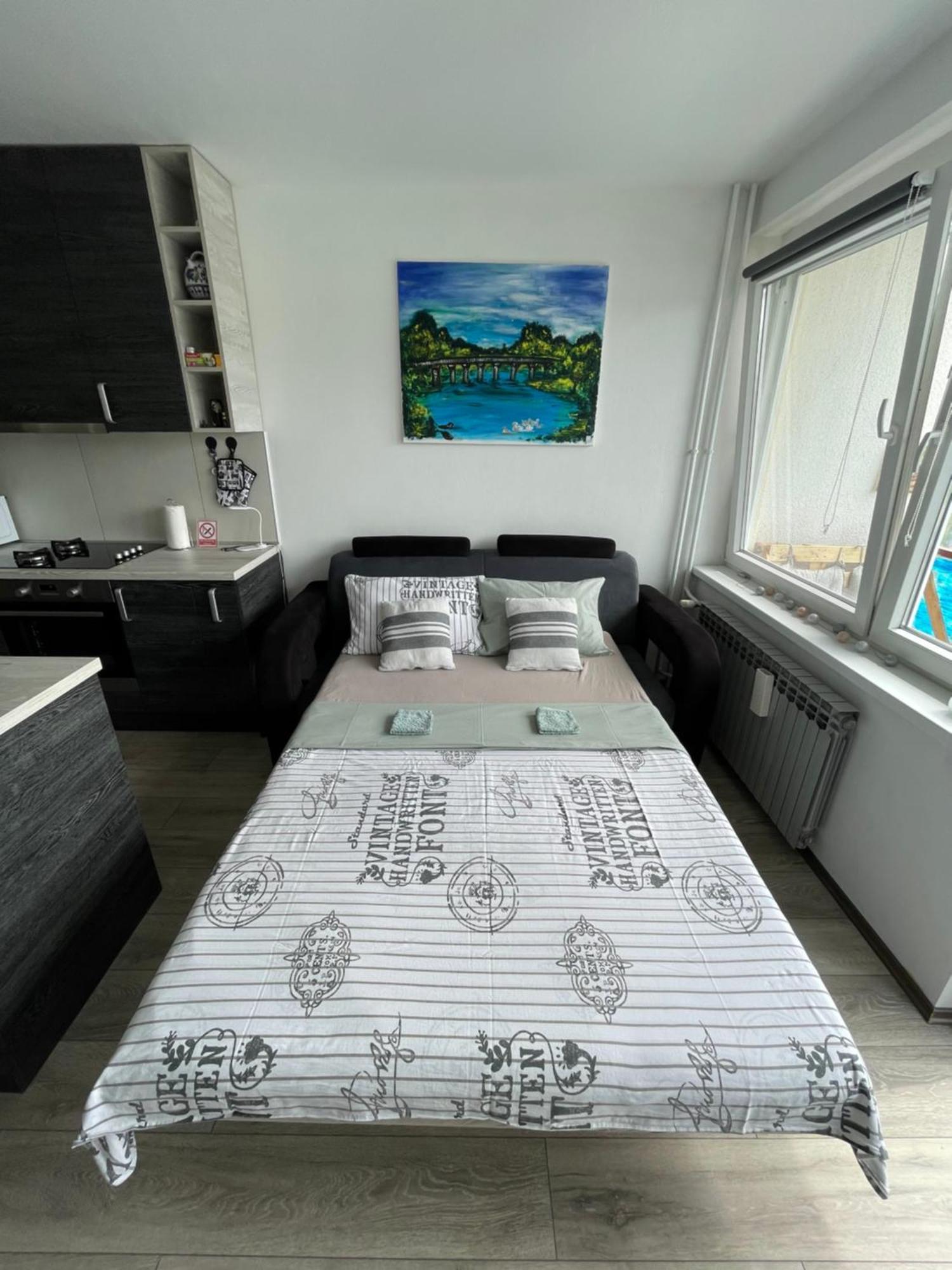 Apartment Treba Malo Odmorit - Self Check-in Option, Family Room, Ps4 Pro, Free Parking *